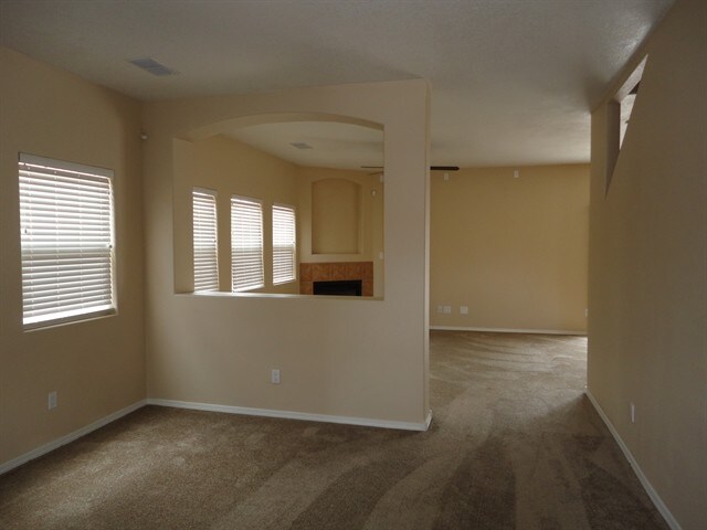 Foto del edificio - 10867 Pizzo Drive NW