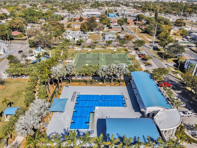 Foto del edificio - 104 NW 9th St