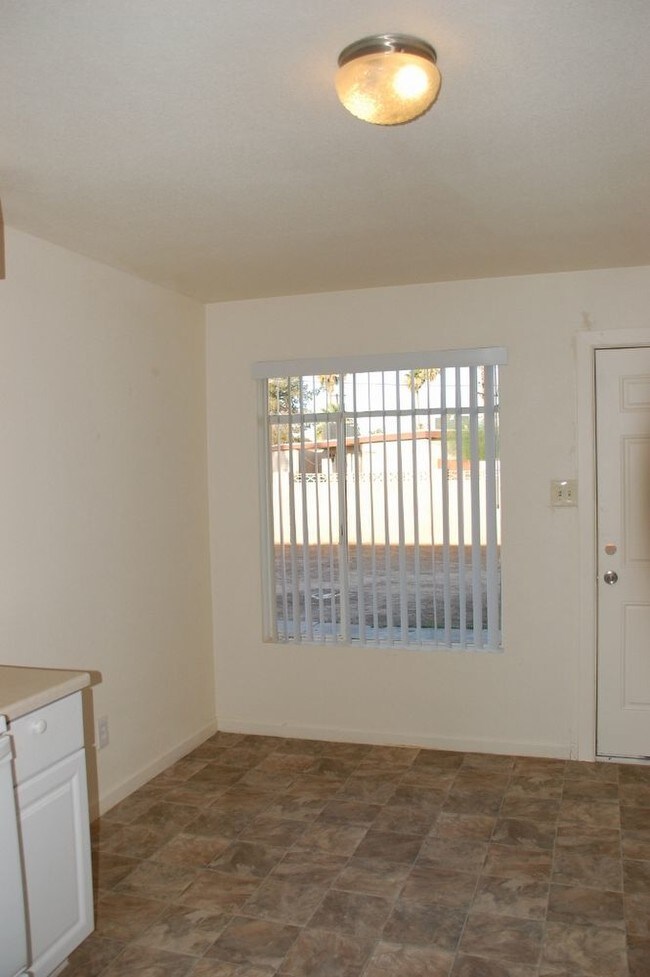 Building Photo - 4813 N 55th Ave