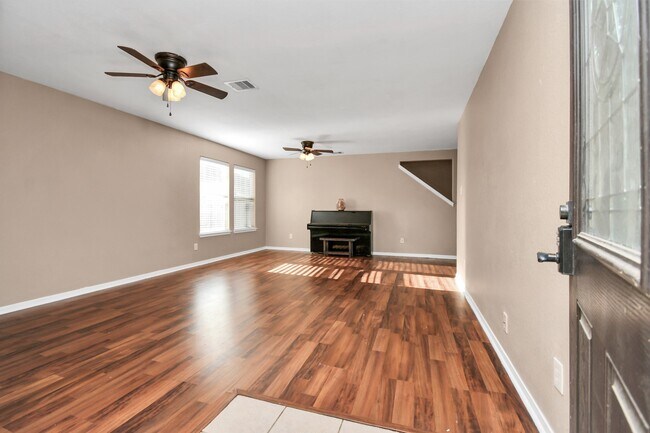 Foto del edificio - 1118 Desert Palms Ln