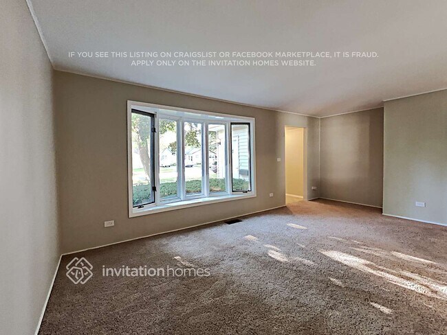 Foto del edificio - 3704 Jay Ln
