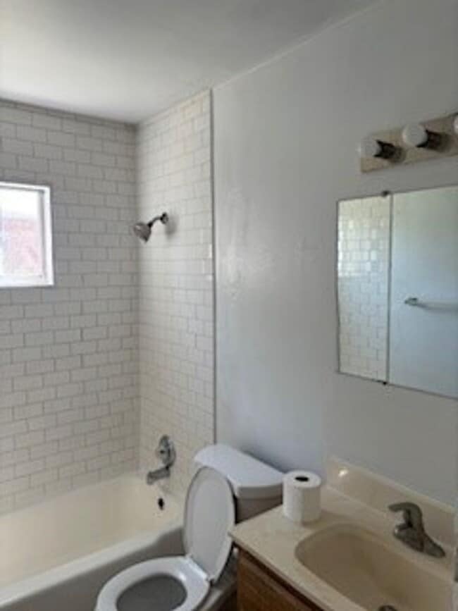 Foto del edificio - Kipling Dr