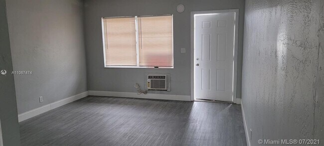 Building Photo - 6300 Miramar Pkwy