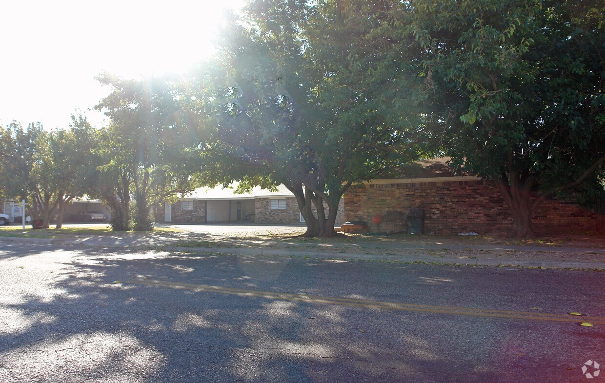 Foto del edificio - 1609-1613 38th St