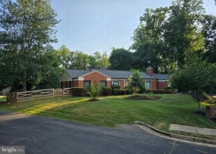 Building Photo - 3805 Nalls Rd