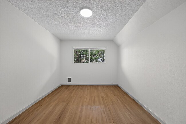Interior Photo - The Clover Apartments