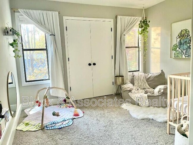 Foto del edificio - 7209 Woods Edge Ct