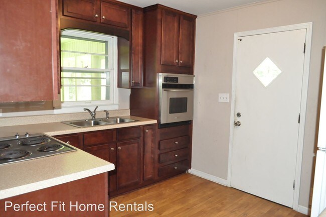 Building Photo - 3 br, 1 bath House - 130 Eddie Lane