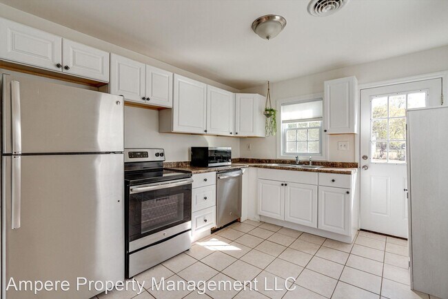 Foto del edificio - 3 br, 2 bath House - 1308 Adonna Ln