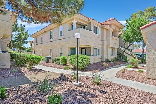 Foto del edificio - Henderson - Warm Springs at Stephanie- Ups...