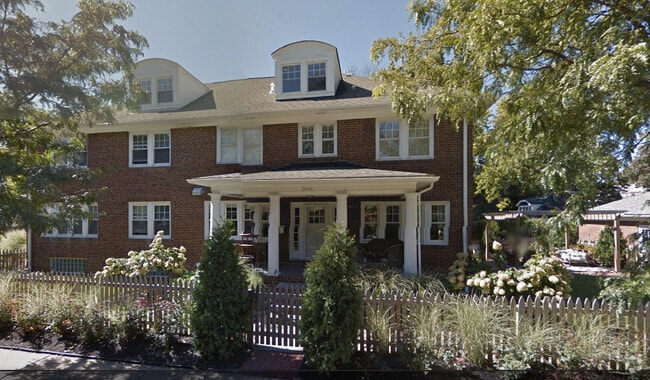 Building Photo - 3405 Fairmount Blvd