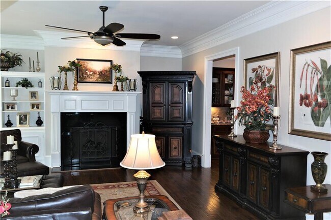 Foto del edificio - 3475 Roxboro Rd