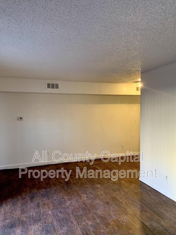 Foto del edificio - 2904 Sweeney Ln