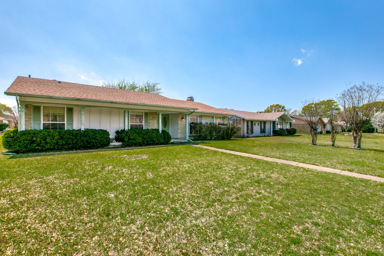 1312 E Spring Valley Rd, Richardson, TX 75081 House Rental in
