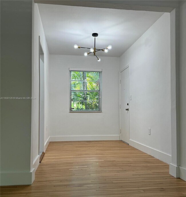 Foto del edificio - 7905 SW 57th Ave