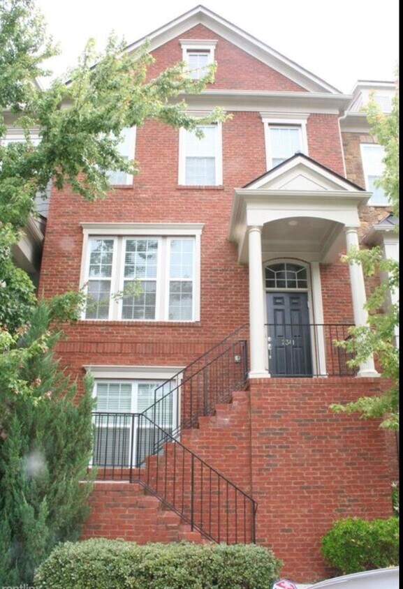 Foto principal - 2341 Limehurst Dr