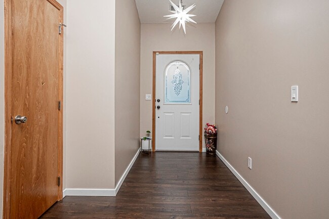 Building Photo - Please View 3D Virtual Walk-Through Before...