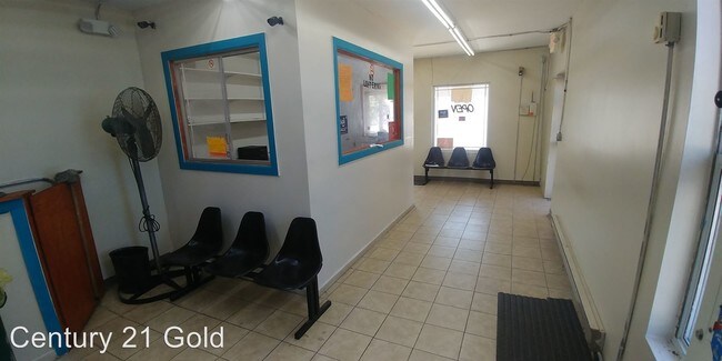 Foto del edificio - 267 N Front St