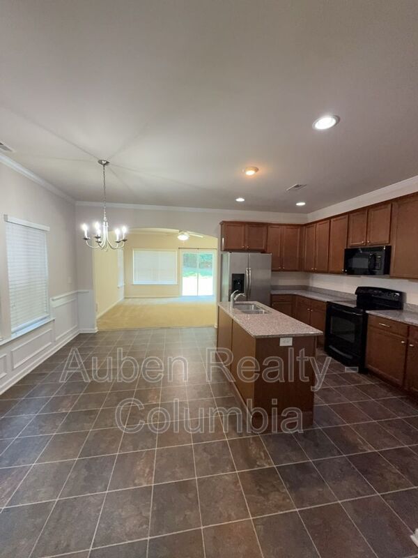 Foto del edificio - 204 Ashmore Ln