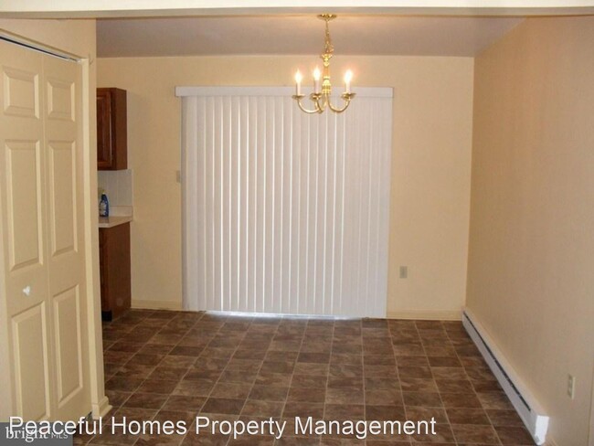 Building Photo - 2 br, 1.5 bath House - 841 Lucilla Ct
