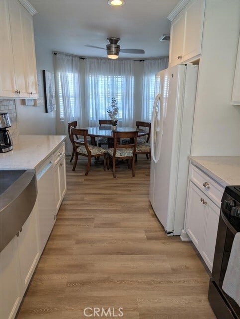 Foto del edificio - 8712 Fontana St