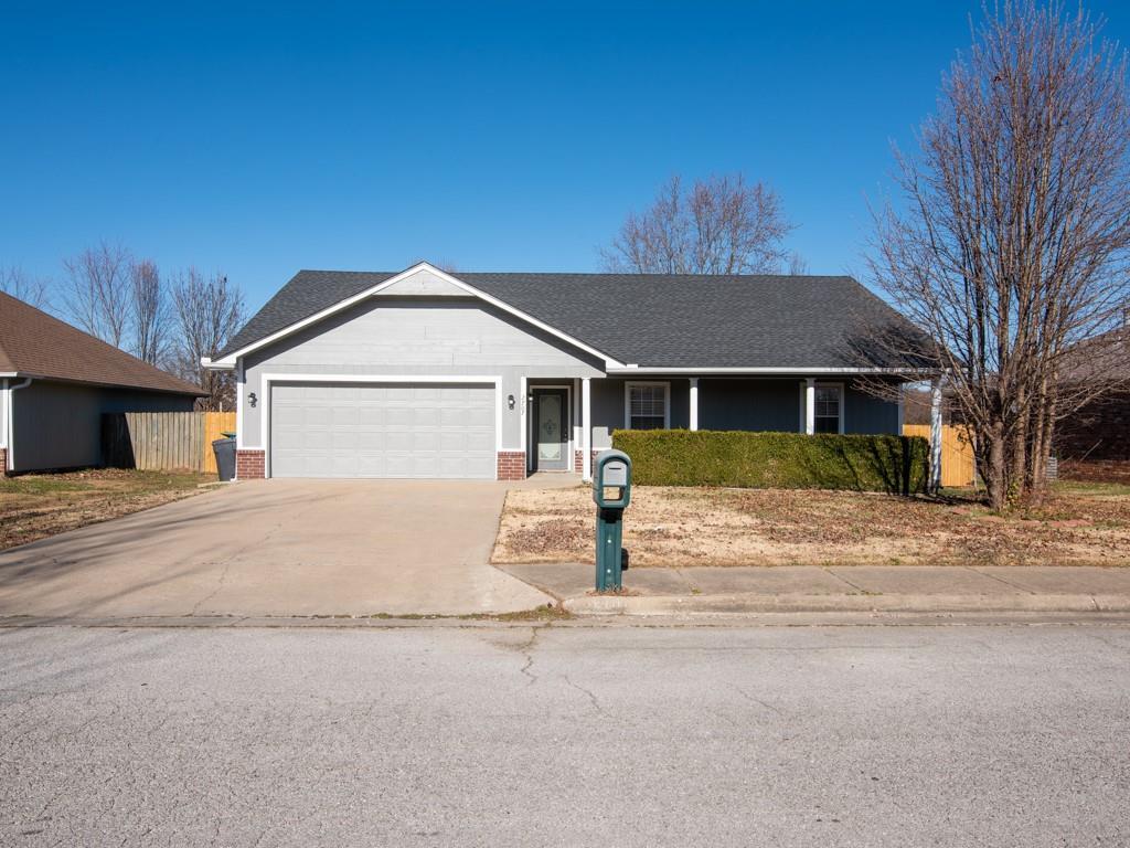 Primary Photo - 2707 W Easy St