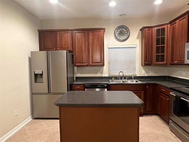 Building Photo - 3048 Hydrus Dr