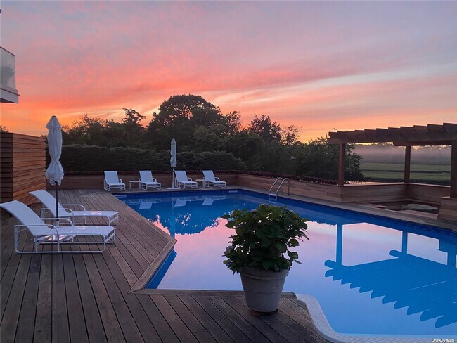 Foto del edificio - 30 Tanners Neck Ln