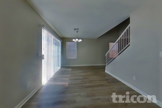 Building Photo - 13409 N 127th Dr