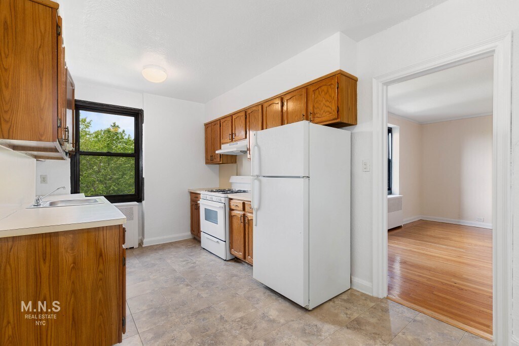 2728 Henry Hudson Pkwy Unit C35, Bronx, NY 10463 Apartment for Rent in Bronx, NY