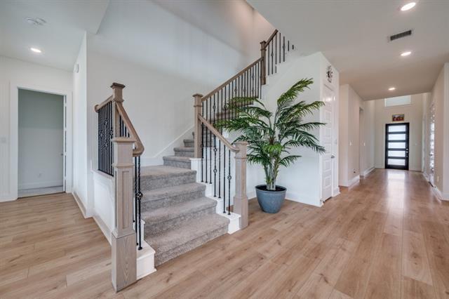 Foto del edificio - 3190 Genevieve Ln