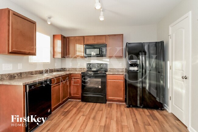 Foto del edificio - 231 Creekstone Ct