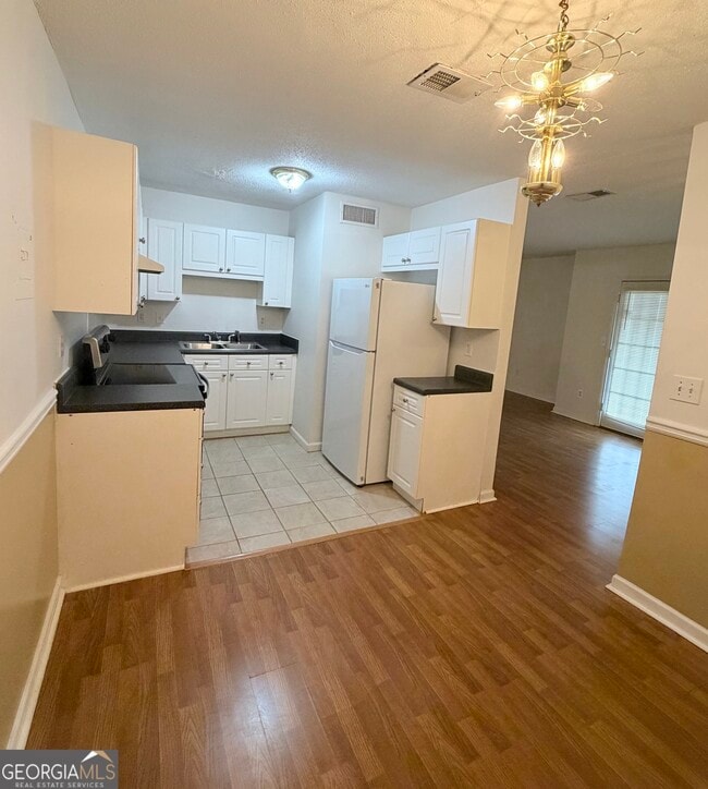 Foto del edificio - 3595 Woodbriar Cir