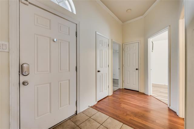 Building Photo - 9062 Saranac Trail