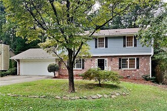 Building Photo - 3643 S Marlborough Dr