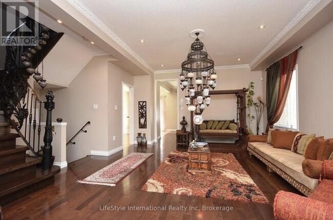 Building Photo - 3364 Chief Mbulu Way