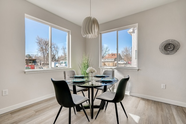 Photo - 708 Martin St Townhome