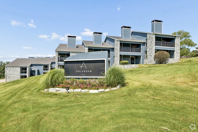 Building Photo - The Arden Hills