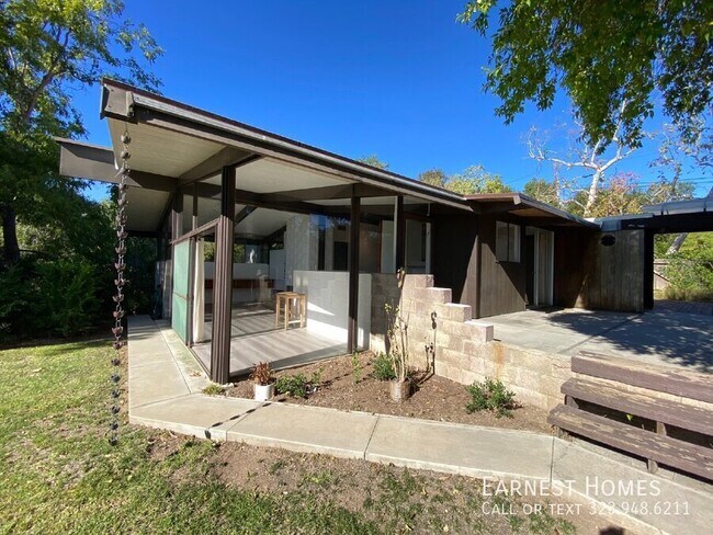 Building Photo - 12400 Rochedale Ln