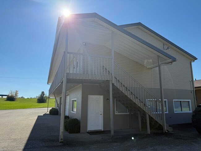 Foto del edificio - 419 Gibson Ln