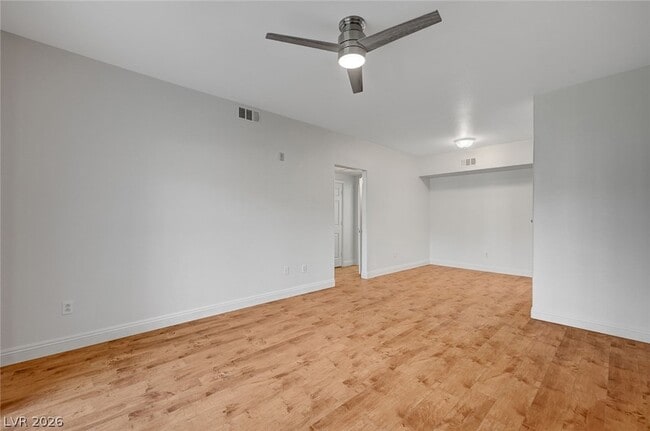 Building Photo - 8000 W Badura Ave