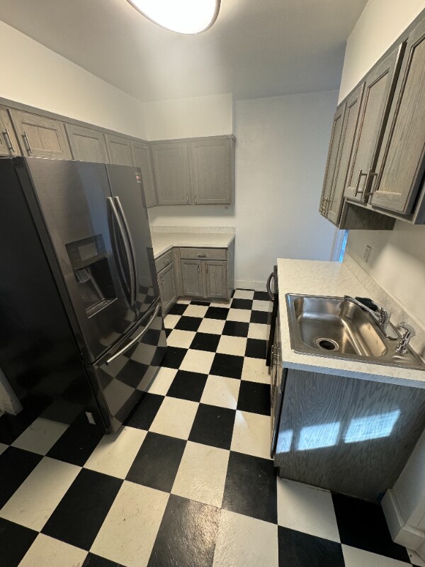 Foto del edificio - 4643 Pine St