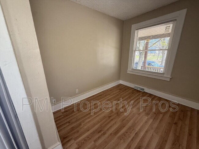 Foto del edificio - 2945 N 23rd St