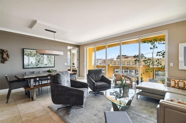 Foto del edificio - 345 Bayshore Blvd