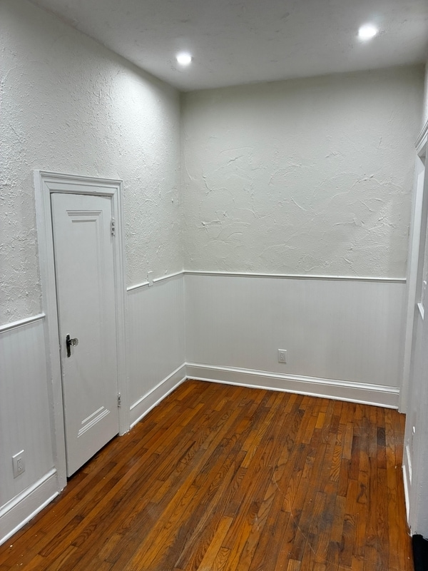 Foto del edificio - 2742 Riverside Ave