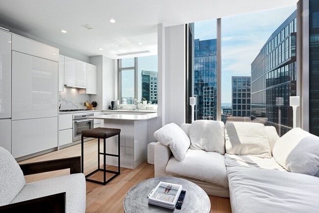 Building Photo - 133 Seaport Blvd
