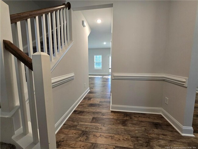 Building Photo - 109 Forest Wood Dr