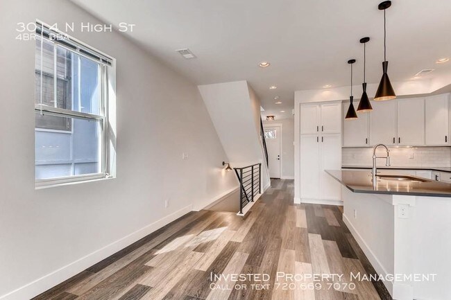 Building Photo - 4 bedroom in Denver CO 80205