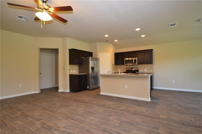 Foto del edificio - 11108 Furrow Hill Dr