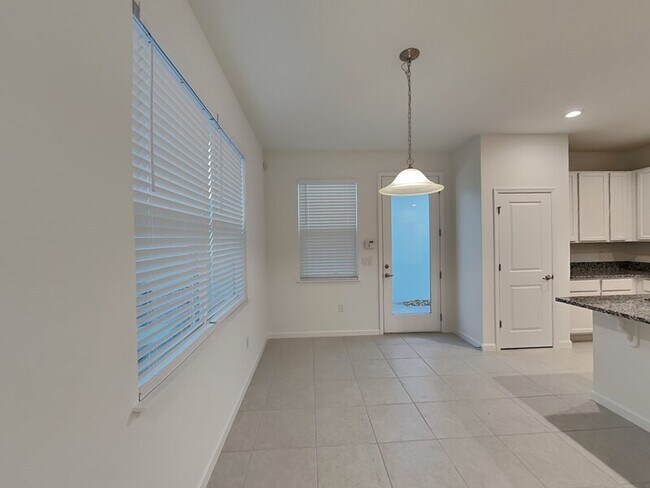 Building Photo - 13921 Easdale Aly